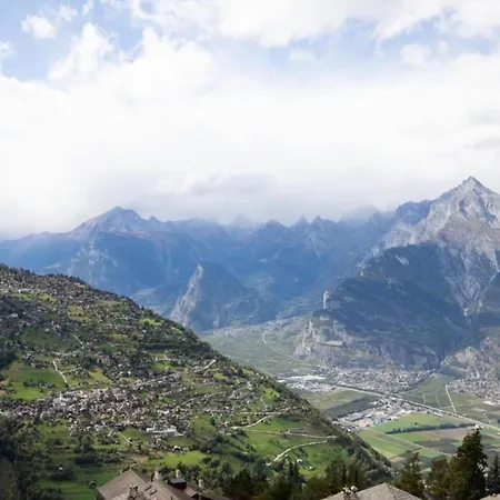 Vacation In Veysonnaz